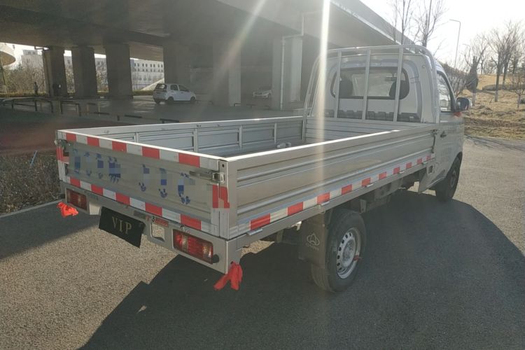 Used Kuayue Xinbao T3 2025 Youth Edition Yu'an 1.6L Single-Row 3050-Inch Independent Cargo Bed
