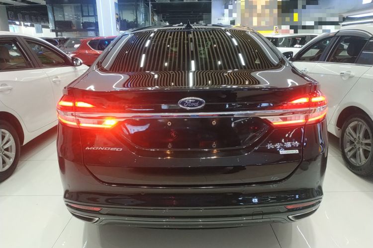 Used Ford Mondeo 2017 EcoBoost 200 Luxury Model

