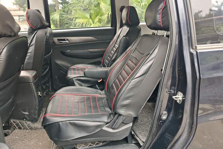 Used CHANGAN KAICHENG Ruixing S50 2017 1.5T Manual Luxury Model 6MT China V Standard Left Rear Seat