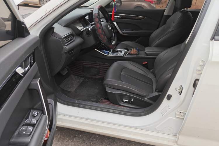 Used Dongfeng Aeolus Yixuan 2020 230T Automatic Advanced Edition