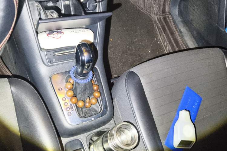 Used Volkswagen Tiguan 2015 1.8TSI Automatic Two-Wheel Drive Trend Edition Gear Lever