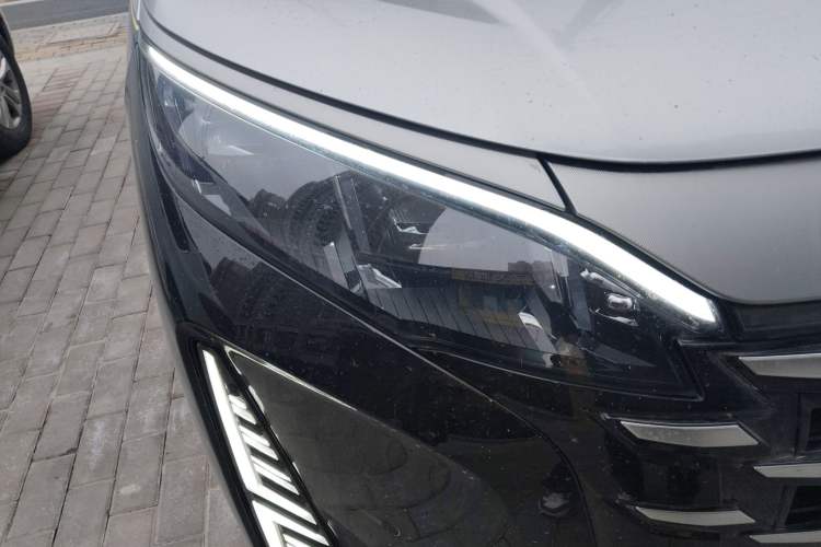 Used BYD Xia 2025 DM-i 1.5T 180km Excellence Model
