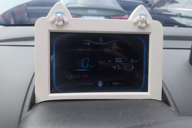 Used CHANGAN NEVO Lumin 2022 210km Sweet Edition Instrument Cluster