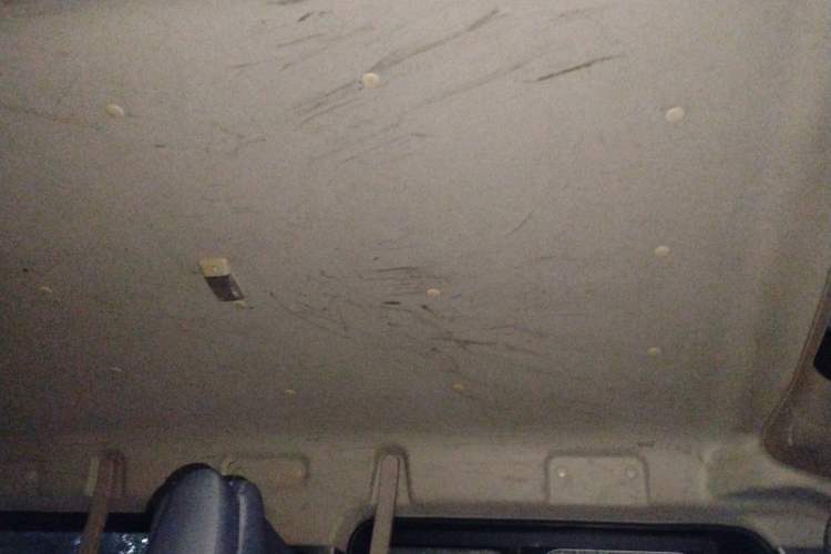 Used CHANGAN KAICHENG Ruixing M70 2018 1.5L Comfort Version Flat-Top Bi-Door DAM15DL Headliner