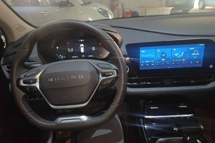 Used Wuling Victory 2020 1.5T CVT Luxury Model
