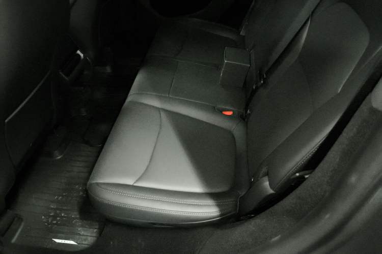 Used Tesla Model Y 2025 Rear-Wheel Drive First Edition
