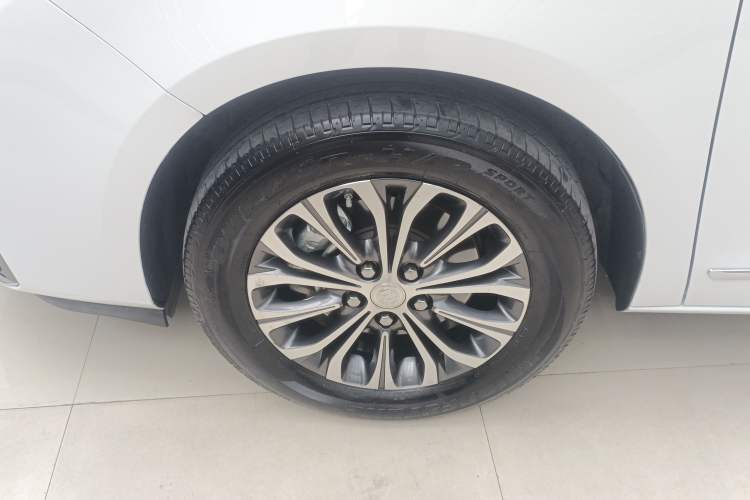 Used Buick GL8 2022 Land Business Class 652T Luxury Model