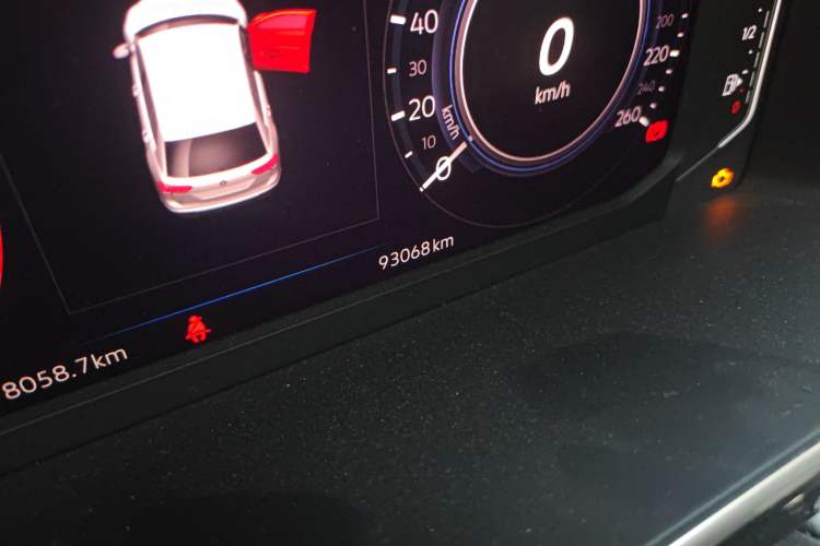 Used Volkswagen Tiguan L New Energy 2022 430 PHEV Plug-in Hybrid Prestige Edition Odometer Close Up