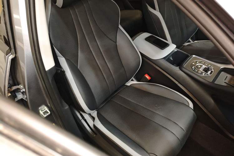 Used BYD Sealion 05 DM-i 2025 DM-i Smart Drive 115KM Flagship Model Right Front Seat