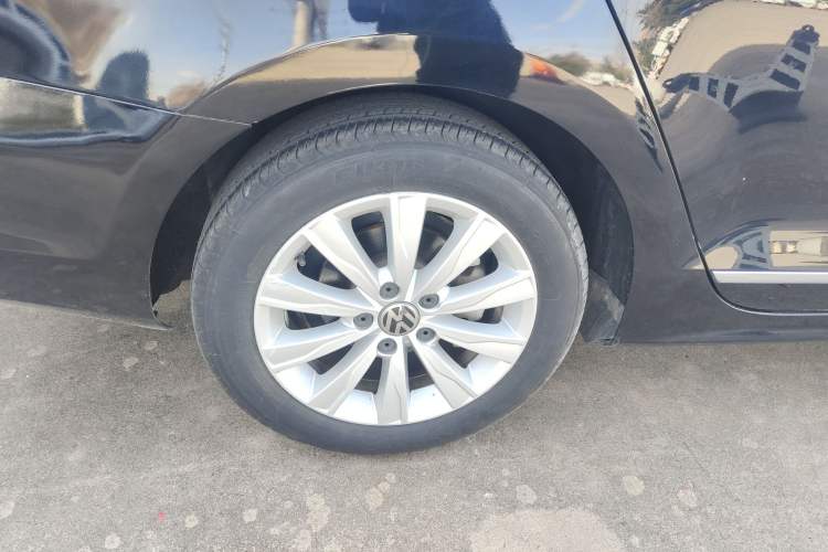 Used Volkswagen Sagitar 2015 230TSI Automatic Comfort Version