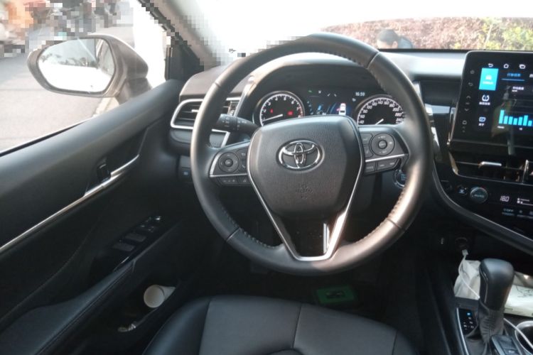 Used Toyota Camry 2023 2.0G Luxury Edition Steering Wheel