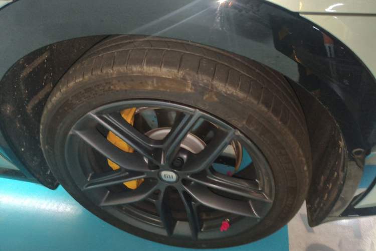 Used Xiaomi Auto YU7 2025 Ultra-Long Range High-Performance All-Wheel-Drive Max Edition
