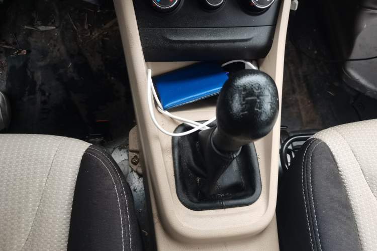 Used Kuayue Kuayue Xing V3 2023 1.3L Gasoline Comfort Edition 7-Seater Passenger Vehicle