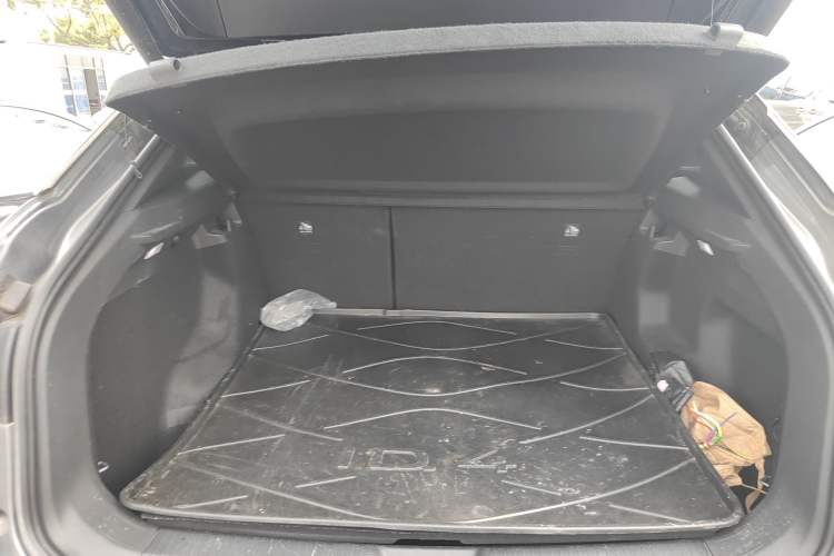 Used Volkswagen ID.4 X 2021 Pro Smart Long-Range Edition Trunk