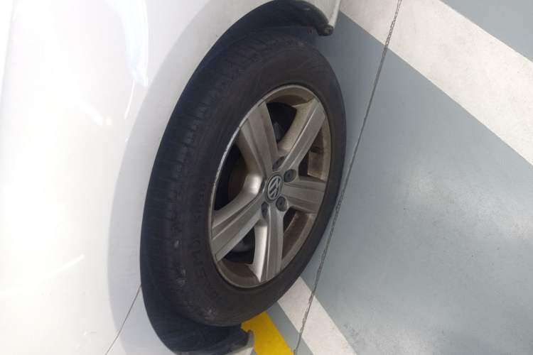 Used Volkswagen Golf 2018 1.6L Automatic Fashion Model
