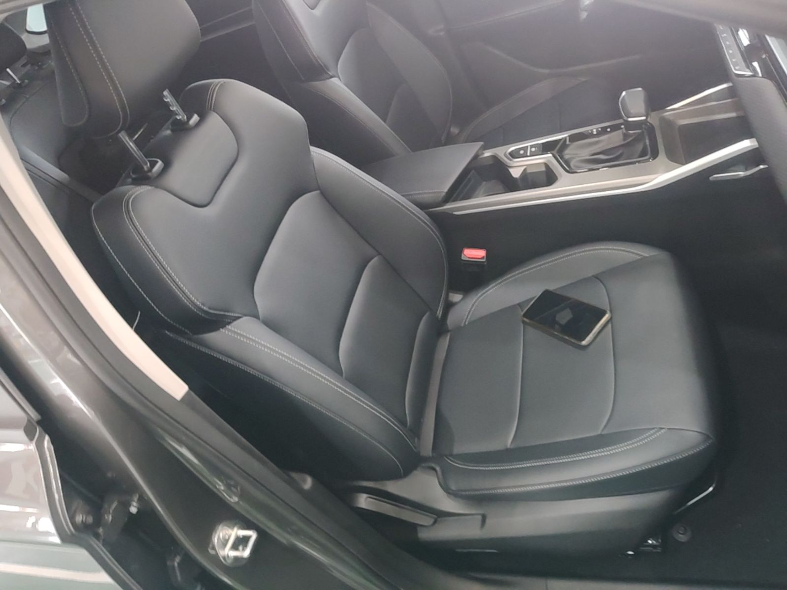 Geely Auto Emgrand 2025 4th Generation 1.5L CVT Starry Edition — снимка 19