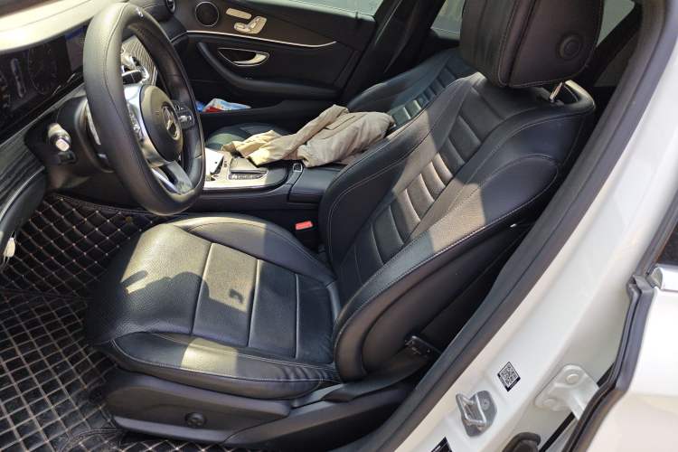 Used Mercedes-Benz E-Class 2019 Restyled E 300 L Sporty and Stylish Edition
