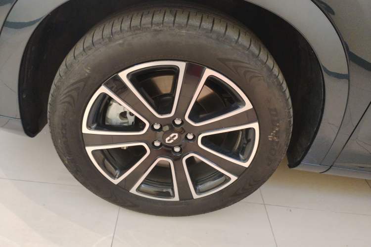 Used Hima AITO M7 2024 1.5T Intelligent Drive Rear-Drive Ultra Version 5 Seats