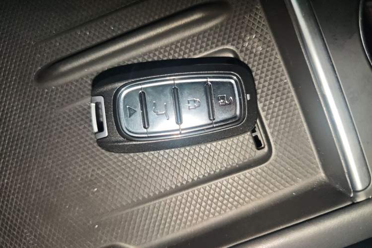 Used XPeng G6 2023 700 Four-Wheel Drive Performance Max
