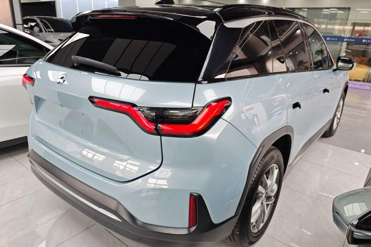 Used Nio ES6 2020 420 km Sport Edition Rear Right 45 Deg