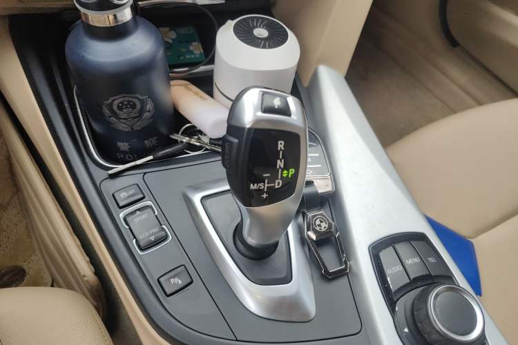 Used BMW 3 Series 2014 320Li Fashion Model
