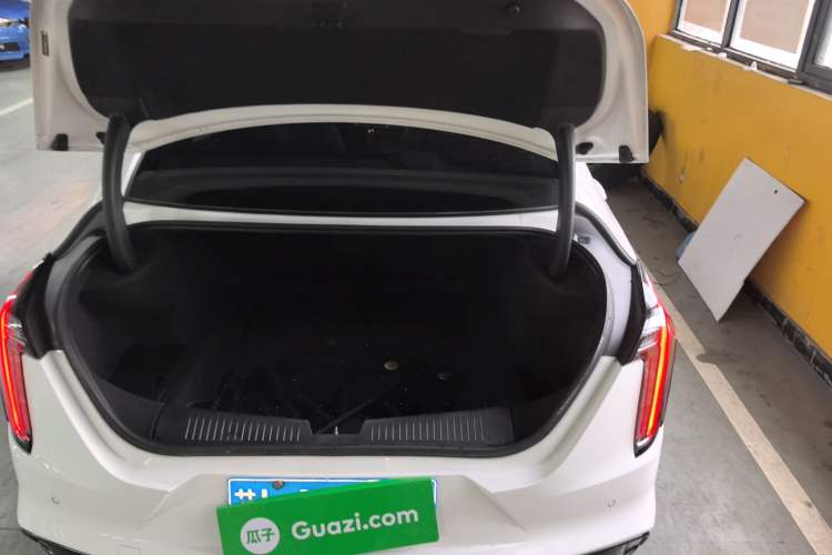 Used Cadillac CT4 2021 28T Fashion Edition Trunk