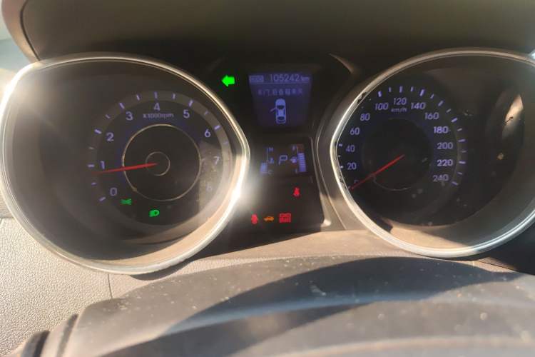 Used Hyundai Elantra (5th Generation / Langdong) 2013 1.6L Automatic Leading Model