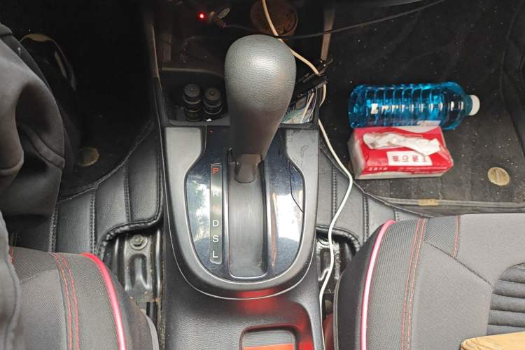 Used Honda Fit 2018 1.5L CVT Comfort Sunroof Version