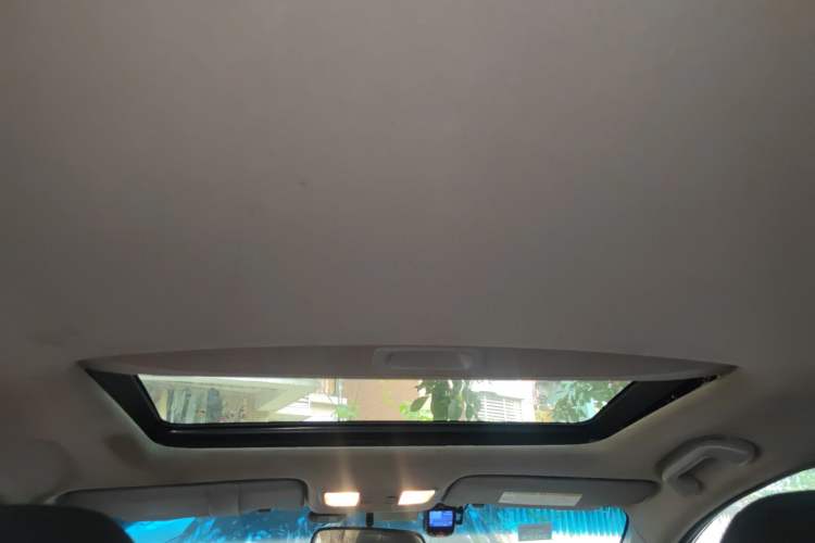 Used Honda Crider 2013 1.8L automatic luxury edition
