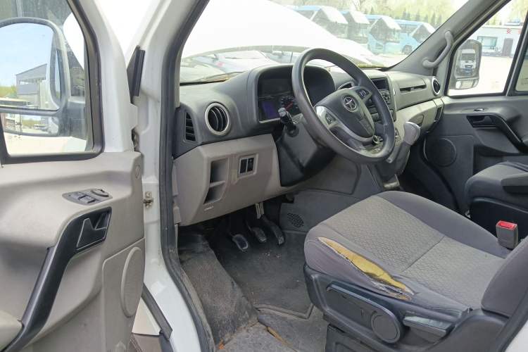 Used JAC Group Sunray 2021 2.0T 4-Series Star Express 8/9-Seater D20TCIF1