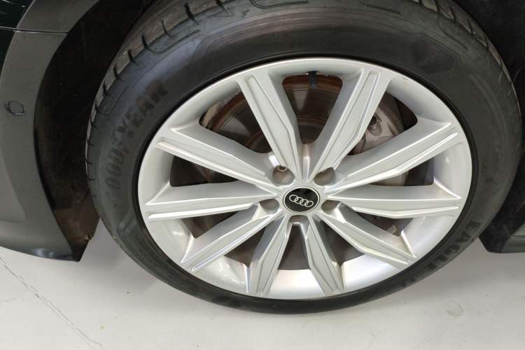 Used Audi A6L 2023 Revised 45 TFSI Prestige Dynamic Edition
