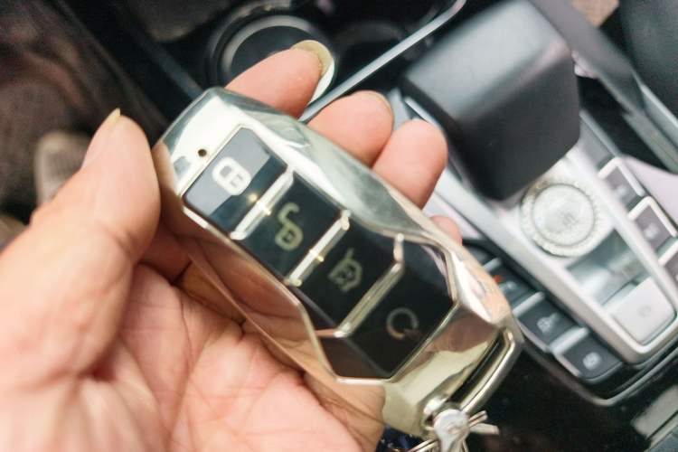 Used BYD Song Pro 2021 1.5T Automatic Luxury Model Vehicle Key