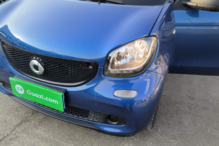 Used smart forfour 2018 1.0L 52kW Passion Edition
