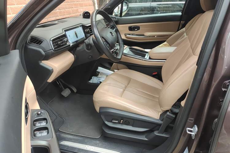 Used Nio ES8 2020 580 km Signature Edition 7-Seater Version