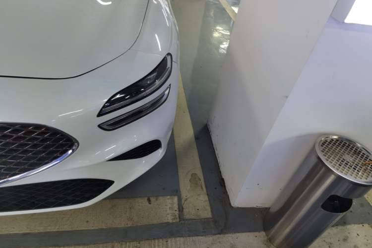 Used Genesis G70 2021 2.0T Rear-Drive Luxury Edition