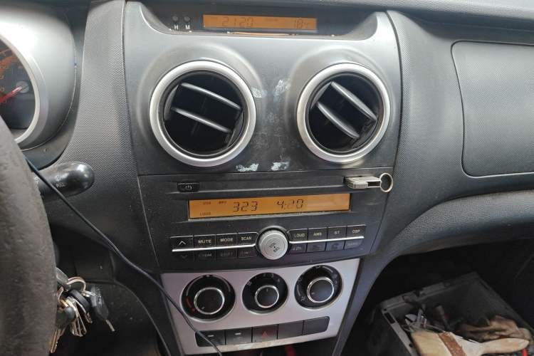 Used CHANGAN KAICHENG Ounuo S 2014 1.5L Base Version Audio And AC Panel