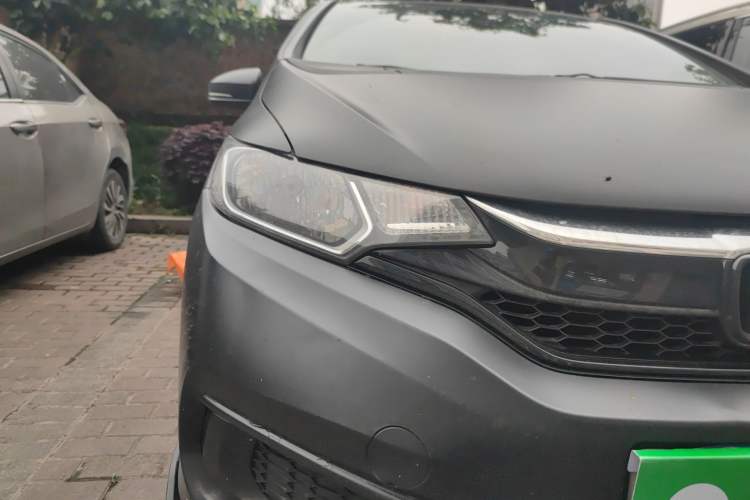 Used Honda Fit 2018 1.5L CVT Comfort Sunroof Version Right Front Headlight