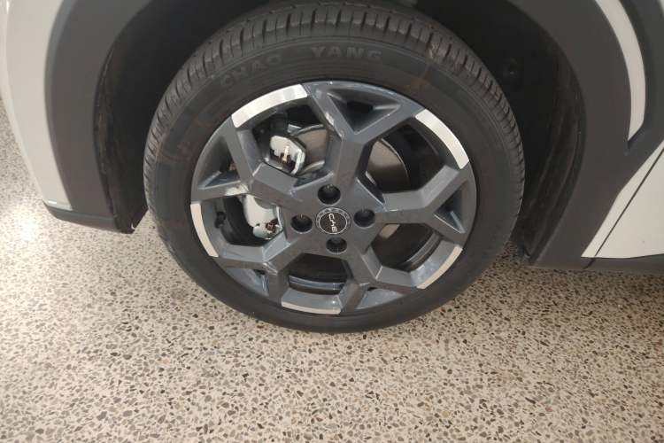 Used BYD Seagull 2025 305 km Free Version Left Front Wheel Hub