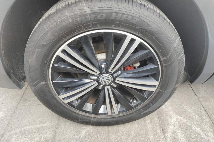 Used Volkswagen Tiguan L 2018 330TSI Automatic Two-Wheel Drive Flagship Edition