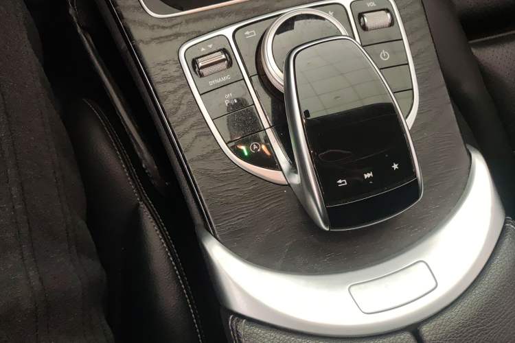 Used Mercedes-Benz C-Class 2018 C 180 L Fashion Edition Sport Version