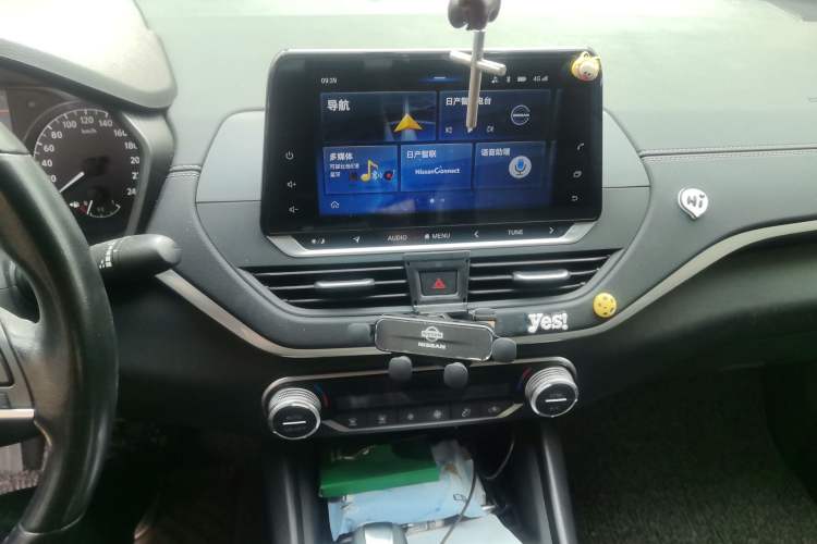 Used Nissan Teana 2020 2.0L XL Comfort Edition Audio And AC Panel