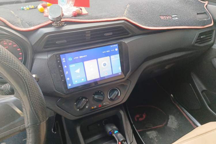 Used Wuling Hongguang 2021 1.5L S Base Version LAR