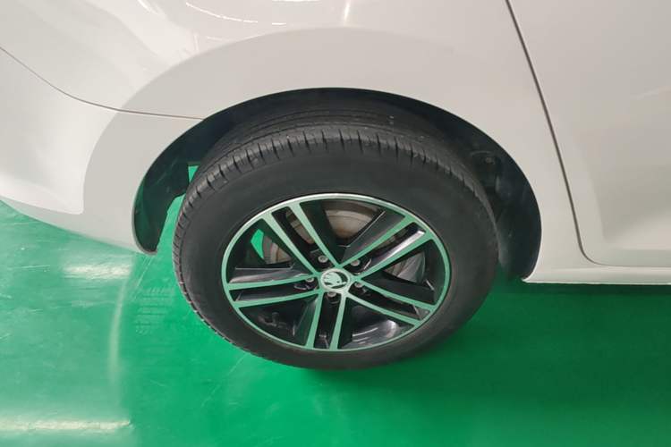 Used Skoda Rapid Spaceback 2018 1.4L Manual Standard Edition