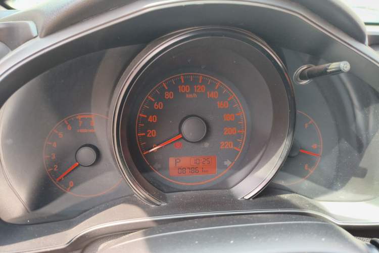 Used Honda Fit 2016 1.5L LX CVT Comfort Model