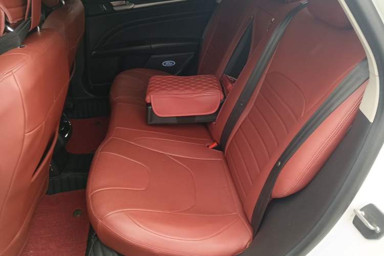 Used Ford Mondeo 2013 2.0L GTDi240 Luxury Sport Model
