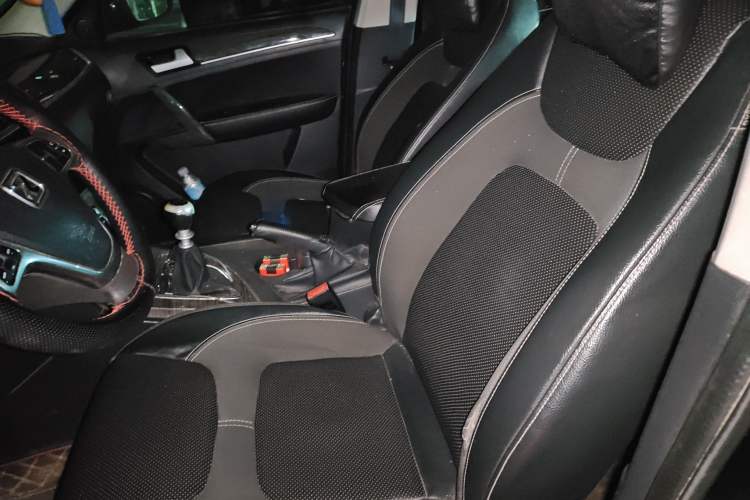 Used Zotye T600 2014 1.5T Manual Luxury Model