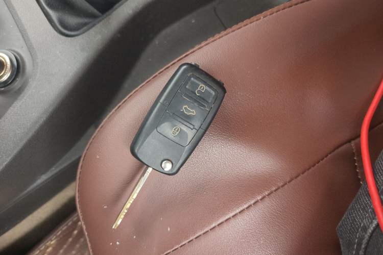 Used Wuling Hongguang 2014 1.5L S Standard Version
