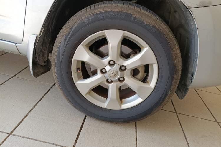 Used Toyota RAV4 2009 2.0L Automatic Classic Edition