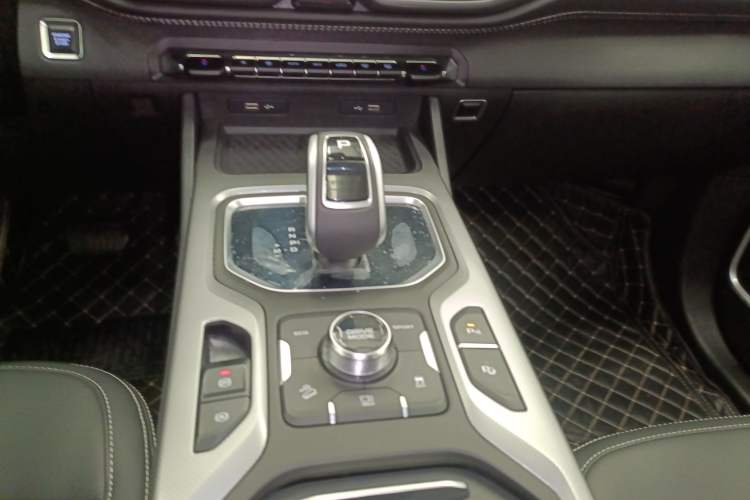 Used Geely Auto Haoyue 2020 1.8TD DCT Flagship 7-Seater