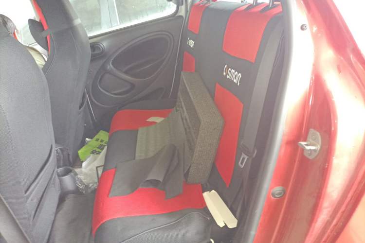 Used smart forfour 2016 1.0L 52 kW Dynamic Edition Left Rear Seat